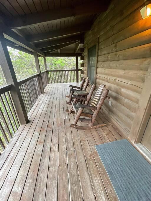 Peace By The Lake Sevierville Exterior photo